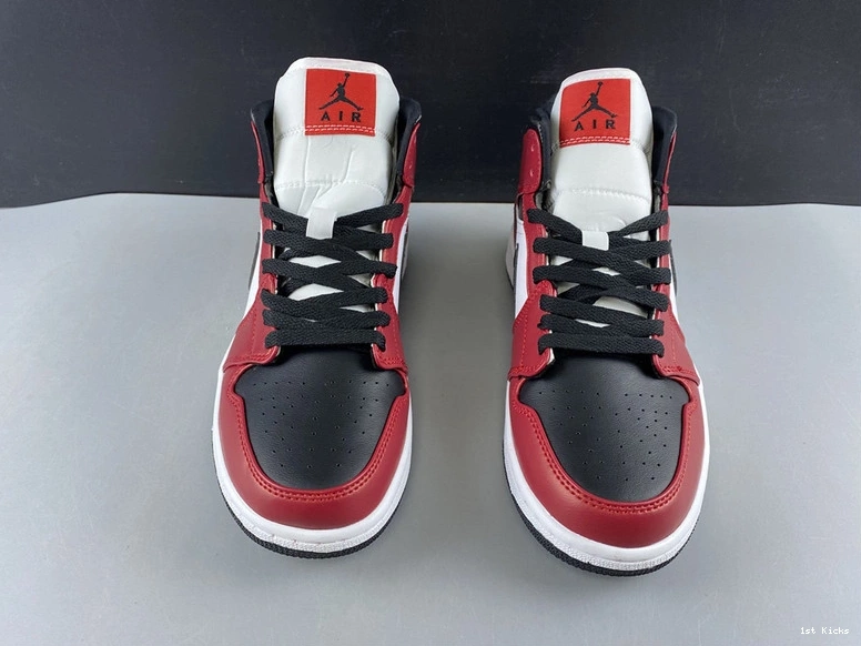 1 554724-069 AJ1 Jordan Chicago  Air Mid 0313